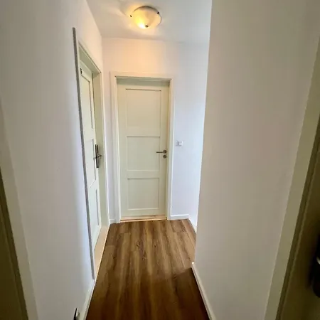 Casa De Rainer 7 *