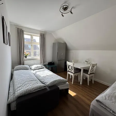 Casa De Rainer 7 *