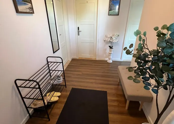 Casa De Rainer 7 *